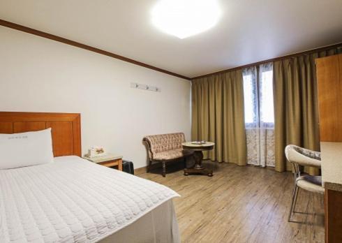 Yangji Park Hotel Changwon Exterior photo