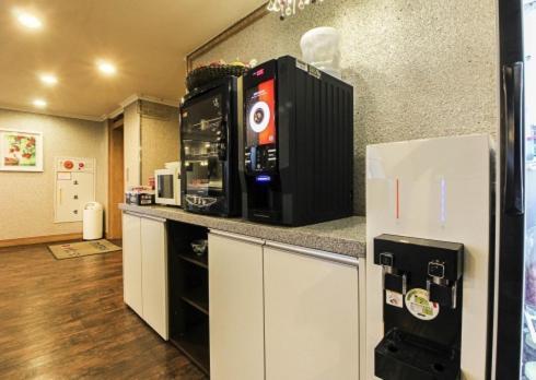 Yangji Park Hotel Changwon Exterior photo